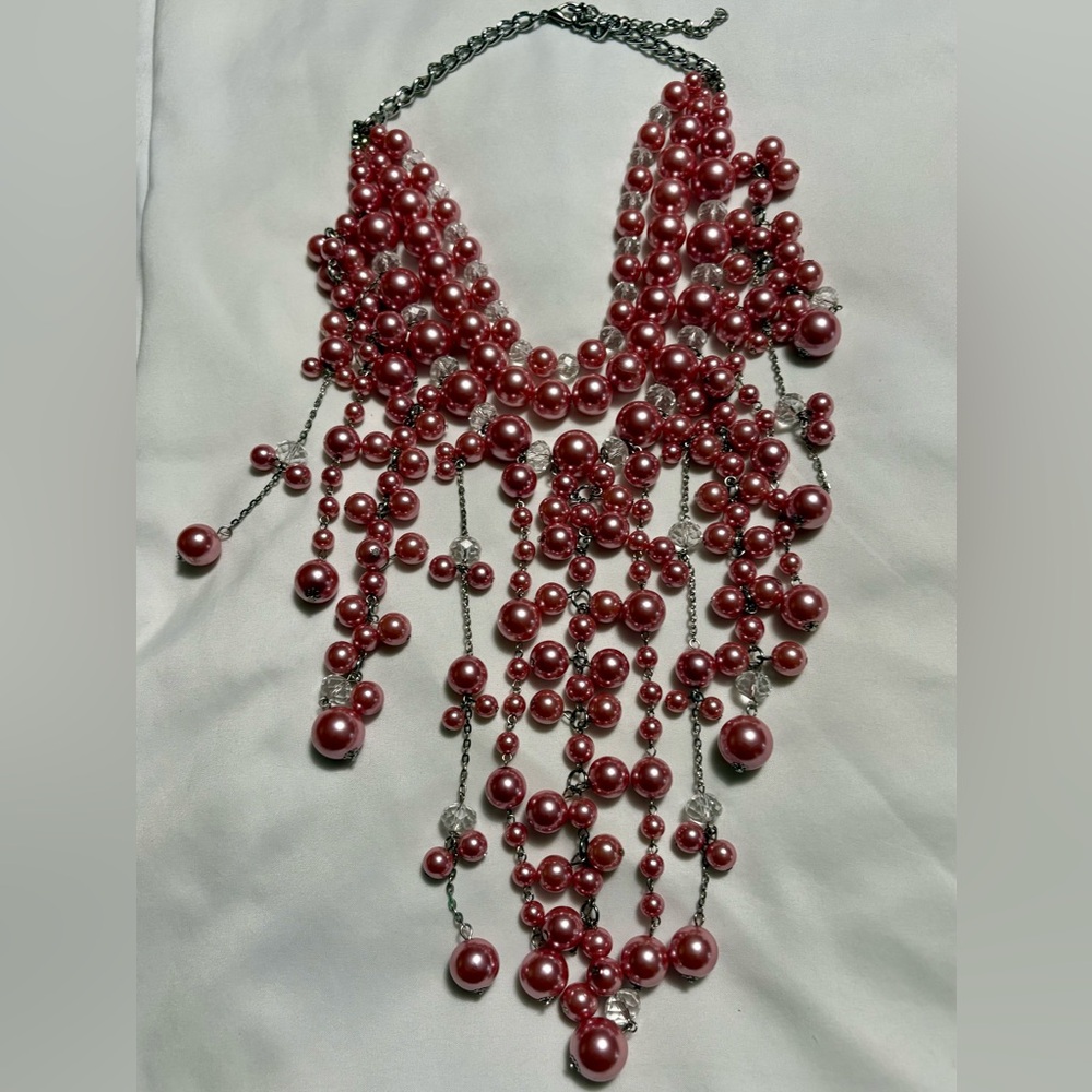 Elegant Pink Pearl Necklace